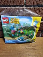 LEGO Animal Crossing: Julian's Beach Painting (30703)