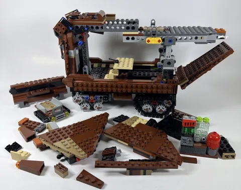 LEGO Star Wars Sandcrawler 75220 - Incomplete - No Minifigures - Read