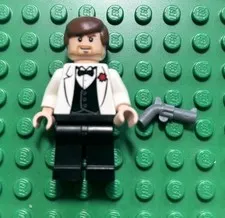 LEGO Indiana Jones From 7682 Shanghai Chase iaj024 White Tuxedo Minifigure Rare!