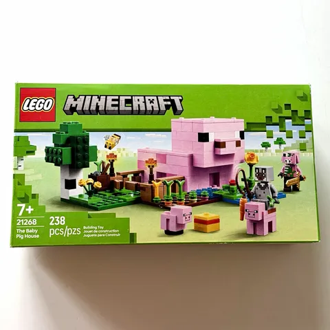 LEGO Minecraft The Baby Pig House Set 21268 238 pcs 7+ Boxed
