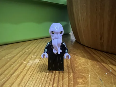 LEGO Dungeons & Dragons Mind Flayer CMF Minifigure & Brain