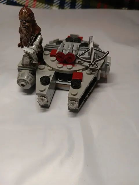 LEGO 75193 Star Wars MILLENNIUM FALCON MICROFIGHTER & CHEWBACCA Complete No Box 