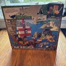 LEGO Minecraft The Pirate Ship Adventure 21152 Complete Set 386 Pieces Ages 8+.