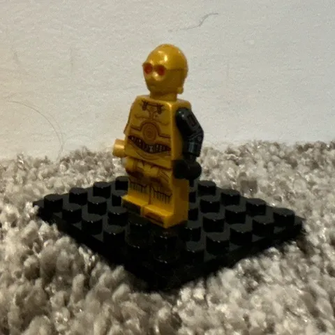 LEGO  Darth C-3PO.