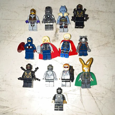 LEGO Marvel Super Heroes Minifigures Lot of 11 Captain America Thor Loki Rocket
