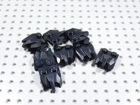 LEGO Lot of 8 Black 1x2 Plates w/ Claws BF