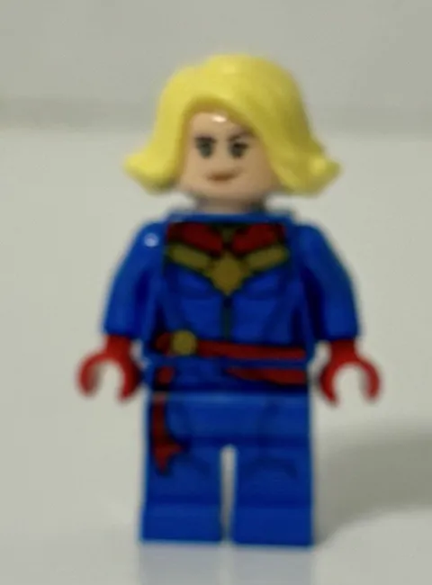 Lego(76196)Marvel: 2021 The Avengers Advent Calendar Caption Marvel Minifigure