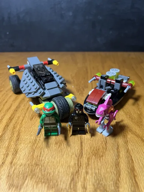 LEGO TMNT: Stealth Shell in Pursuit (79102) 100% Complete + Bonus