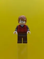 Ron Weasley hp123 Red Tartan Sweater, Reddish Brown Legs Harry Potter Lego Minif
