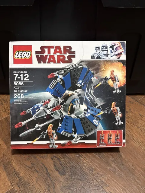 LEGO Star Wars 8086 Droid Tri-Fighter NEW Sealed Retired 2010 Rocket Droids
