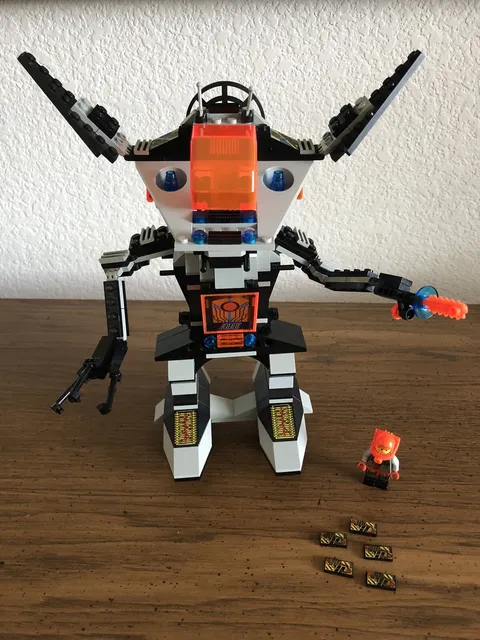 LEGO 2153 Space ROBO STALKER Roboforce w/ 1 Minifig No instr