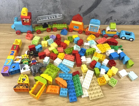 LEGO DUPLO 125 Pc Mixed Lot Train Cars Figures Elephant Printed Blocks Bricks