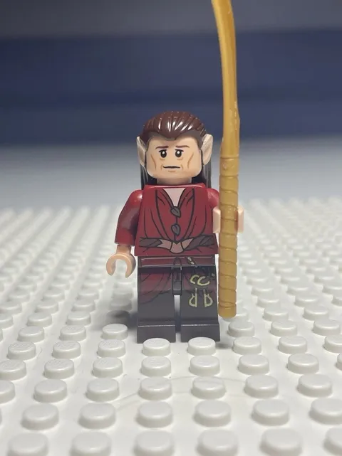 LEGO - Lord Of The Rings - The Hobbit - Mirkwood Elf Chief - lor054