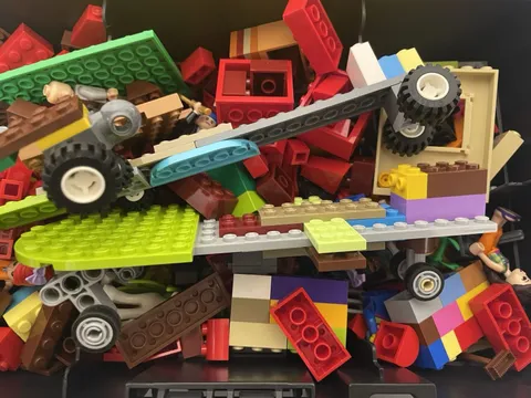 LEGO 2 Pound Bag Mixed Lot of Pieces Bricks Bag Minifig Parts Building Play STEM