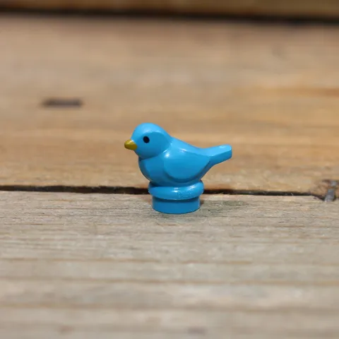 LEGO Dark Azure Bird Small with Black Eyes Animal Blue Minifigure 41835pb01
