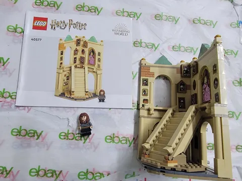 LEGO Harry Potter: Hogwarts: Grand Staircase (40577) Complete with Instructions