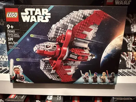 LEGO Star Wars: Ahsoka Tano's T-6 Jedi Shuttle (75362)