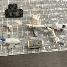 LEGO City Advent Calendar Bulk Lot 5pcs Minifigure Accessories Airplane 2020