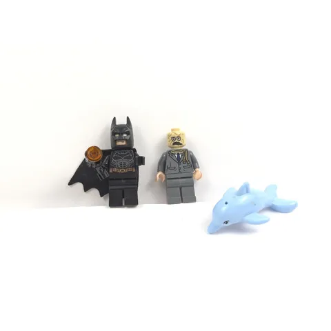 LEGO Minifigure Lot Batman Scarecrow Blue Dolphin