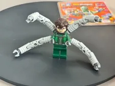 LEGO Dr. Octopus Doc Ock Minifigure 76178 Spider-Man Villain Daily Bugle T4-00