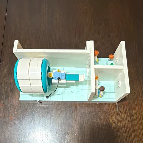 LEGO RARE.  MRI Scanner Set. As shown in pictures.