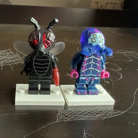 LEGO Minifigures Series 14 Monsters Fly Monster Minifigure 71010