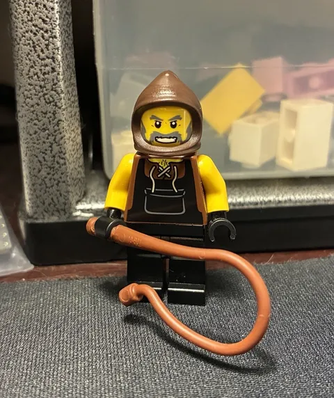 Lego Fantasy Blacksmith 10193 Minifig Great Condition