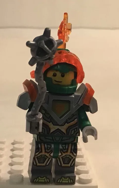 LEGO NEXO KNIGHTS MINIFIGURE AARON RUINA'S LOCK & ROLLER SET 70349