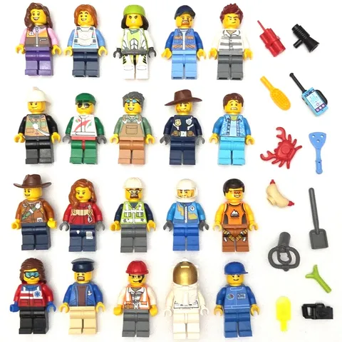10 Lego CITY Minifigure Lot 10 Assorted People Citizens Workers w/ Accessories