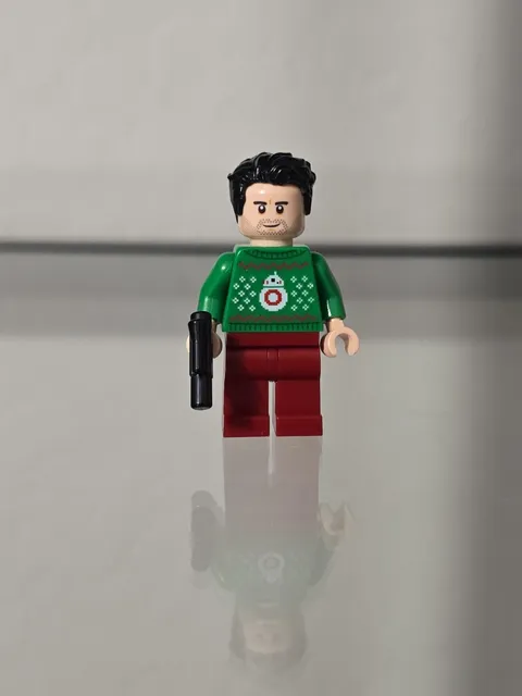 LEGO STAR WARS Poe Dameron Minifigure 75279 Green Christmas Sweater With BB-8 
