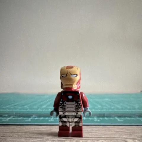 LEGO Marvel Super Heroes Iron Man Minifigure - mark 47