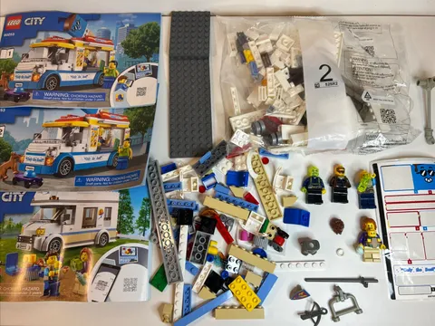 Mixed Lot of Misc Lego Bricks Plates Pieces Manuals & Minifigs