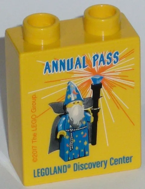 LEGO LEGOLAND Collectible Brick Custom Brick ANNUAL PASS MEMBER 2017 Discovery Center