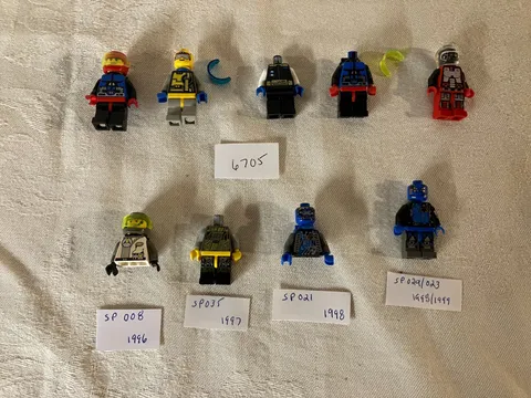 1993-1998 LEGO Lot of Nine Space Minifigures Complete & Parts