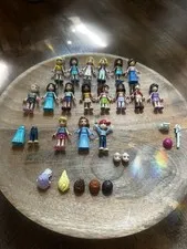 LEGO Friends  Minifigure lot of 17 with additional assortment of accessories. 