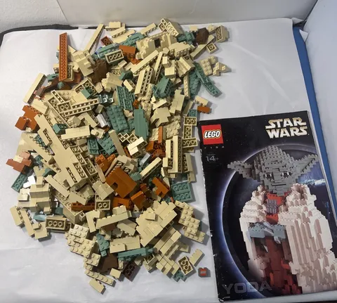 Lego Star Wars Yoda Ultimate Collector Set 7194 w/ Manual As-Is Parts