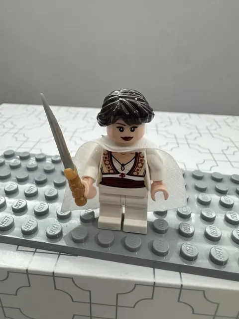 LEGO Prince of Persia Princess Tamina Minifigure pop003 7570 7571 Genuine