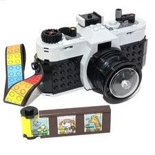Lego 31147 Retro Camera Lego Film Roll Strap & Camera Only Display Incomplete