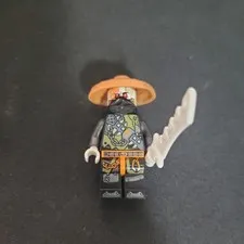 Lego ninjago hunted warrior