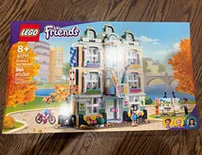 LEGO Friends 41711 Emma's Art School 844pcs Brick Separator Included w/ Box
