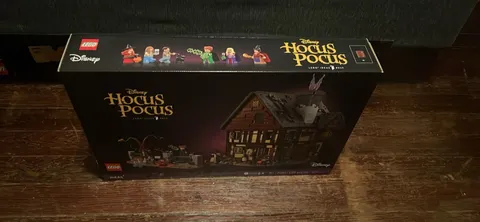 LEGO Hocus Pocus Sanderson Sisters' Cottage 21341 BRAND NEW IN SEALED BOX