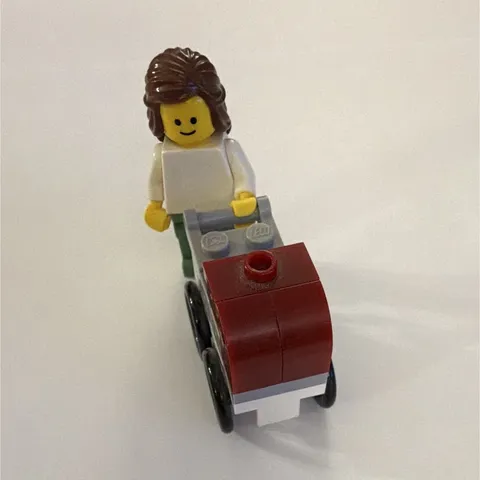 LEGO 10185 Minifigure with Stroller 100% authentic beautiful condition 