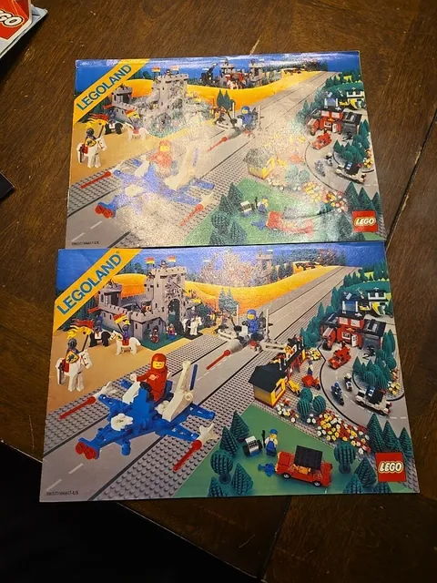 LEGO 1984 Legoland 24 Page Product Catalog Booklet 2 available