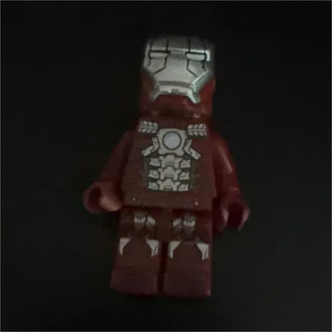 LEGO Iron Man Minifigure Red & Silver Armor Figure - Plastic Minifigure