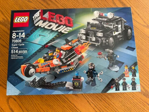 LEGO 70808: The LEGO Movie Super Cycle Chase NISB, RARE, RETIRED IN 2015