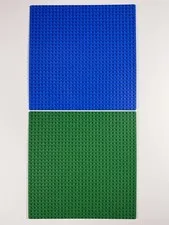 LEGO Lot of (2) 3811 Green & Blue Base Plate Baseplate 32x32 32 x 32  10" x 10 "
