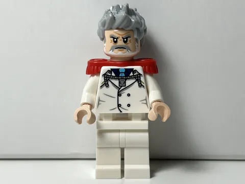 LEGO One Piece Admiral Garp Minifigure from Set 75646