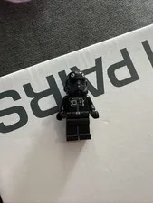 LEGO® Star Wars: Imperial TIE Fighter Pilot Solo Mini figure Sw0926 75211