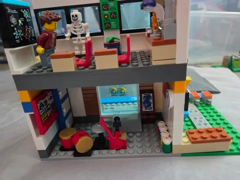 LEGO City set# 60347 - School Day w/ Bus - 100% complete!