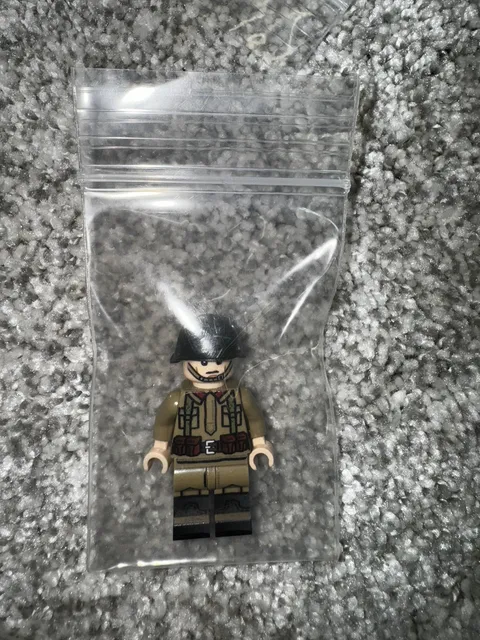 Brickmania Soviet Infantry NEW + FAST SHIP